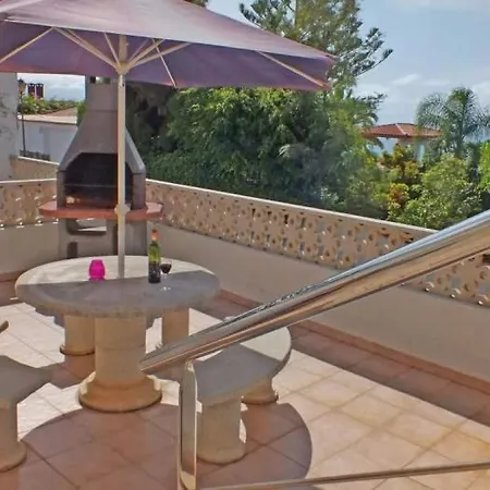 Apt With Ocean View In El -f0105 ساوزال